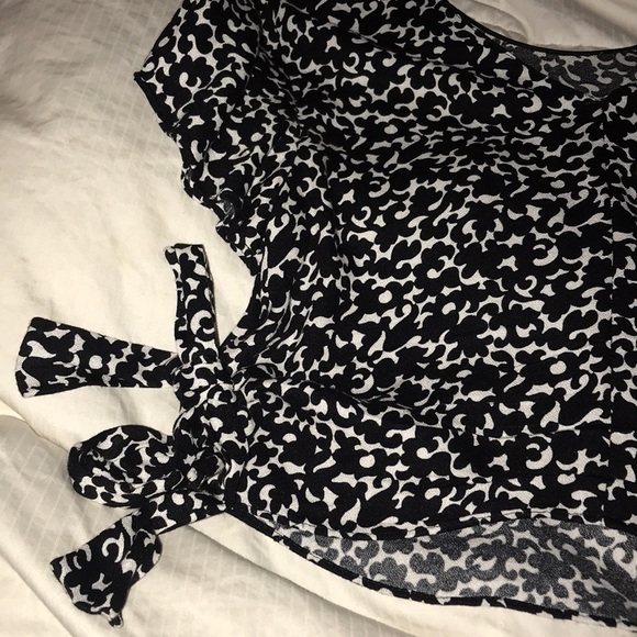 Zara - Picture 2 of 4